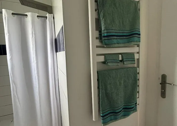 Maison Chaleureuse Avec Jardin Holiday home