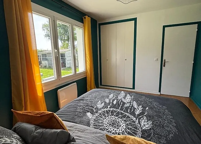 Maison Chaleureuse Avec Jardin