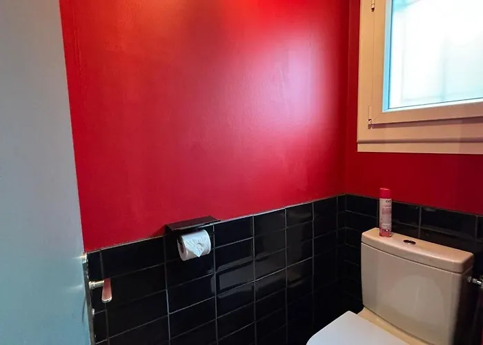 Holiday home Maison Chaleureuse Avec Jardin